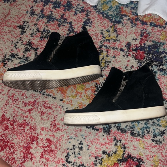 Steve Madden Wedgie Sneaker - Picture 3 of 6